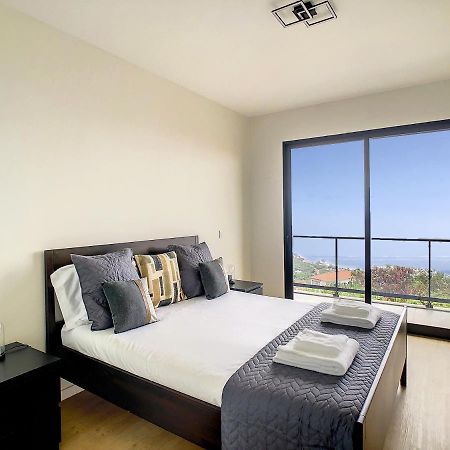 Evoque Villa By Lovelystay Arco da Calheta  Extérieur photo
