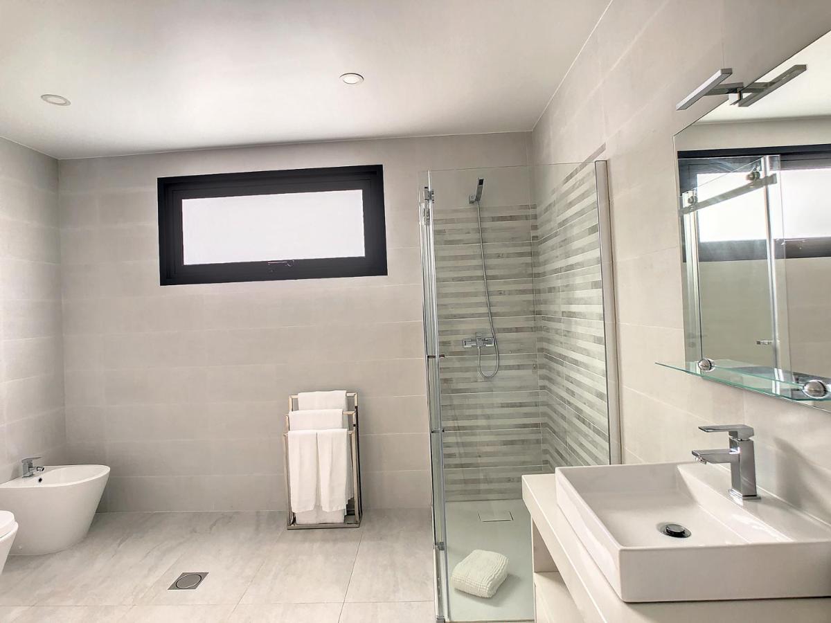 Evoque Villa By Lovelystay Arco da Calheta  Extérieur photo