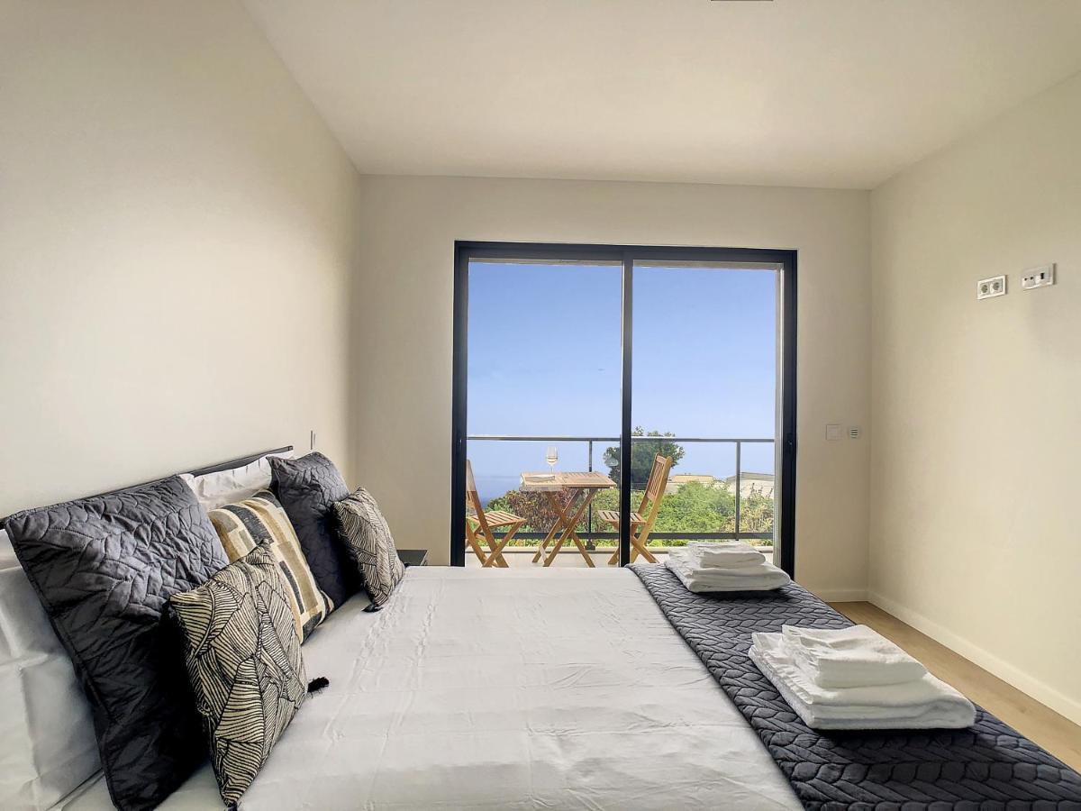 Evoque Villa By Lovelystay Arco da Calheta  Extérieur photo